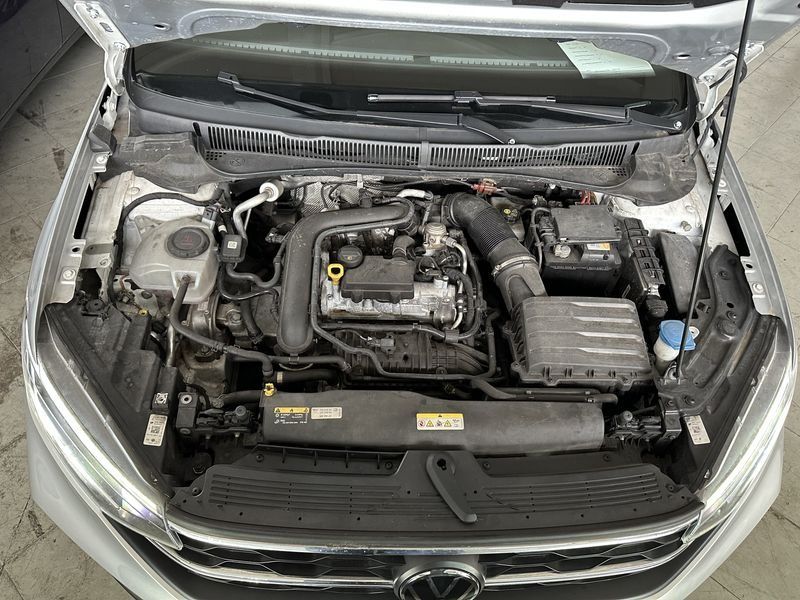 Volkswagen Taigo 1.0 TSI Life — zdjęcie 8