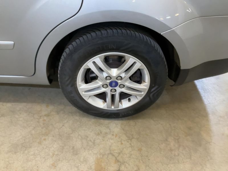 Ford Galaxy 2.0 TDCi Champions Edition 2012 – снимка 5