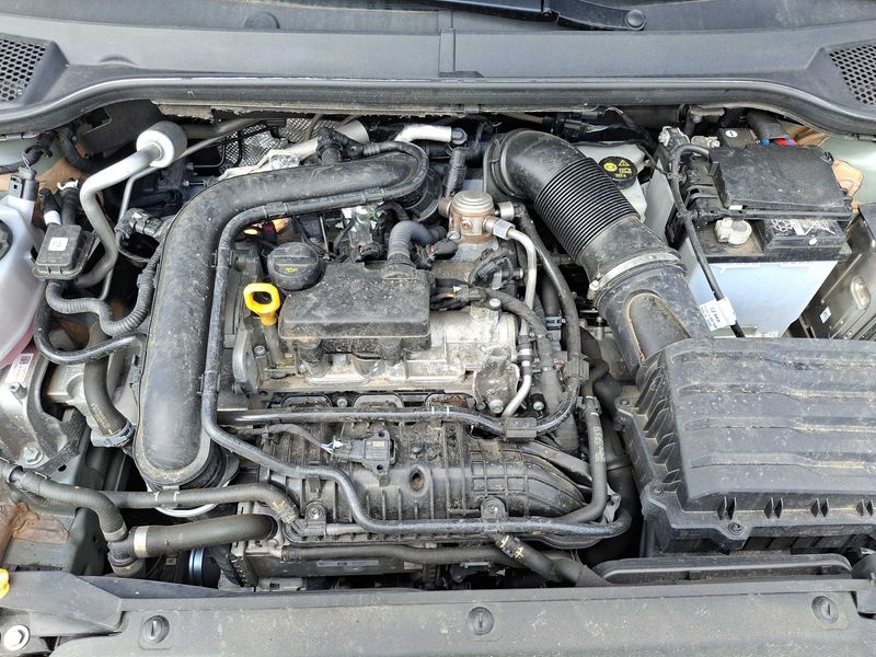 Seat Arona 1.0 TSI FR — zdjęcie 8