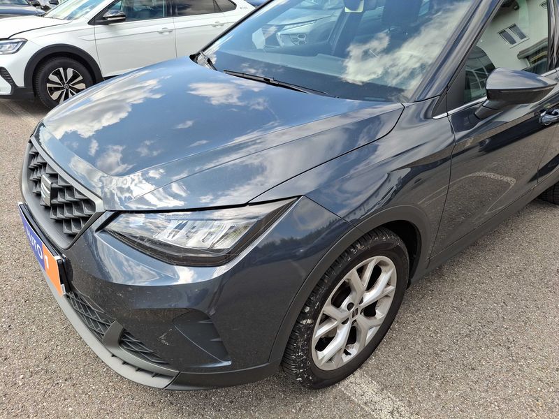 Seat Arona 1.0 TSI FR — zdjęcie 2