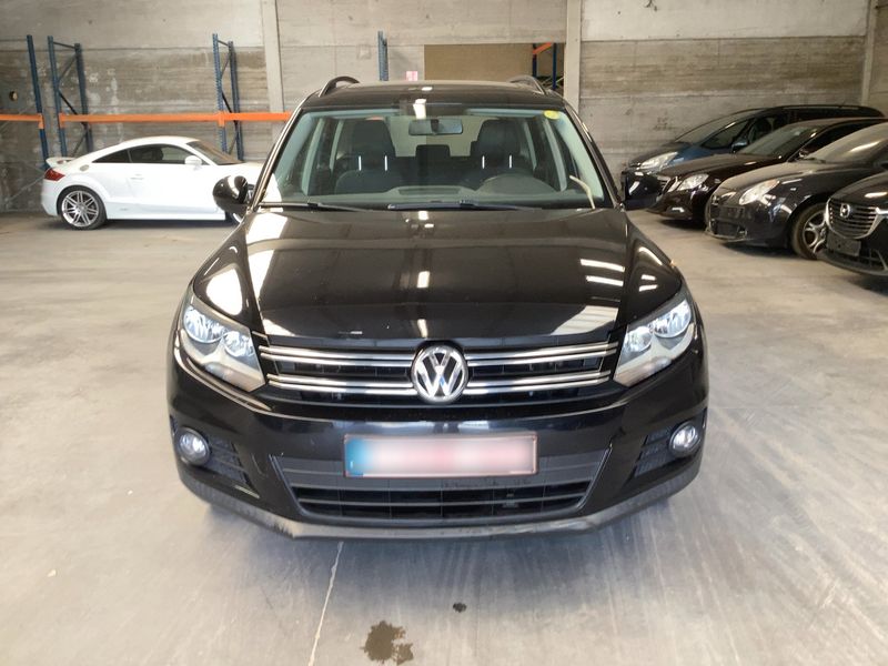 Volkswagen Tiguan 2.0 TDI Trend & Fun BlueMotion Tech 2013 – снимка 14