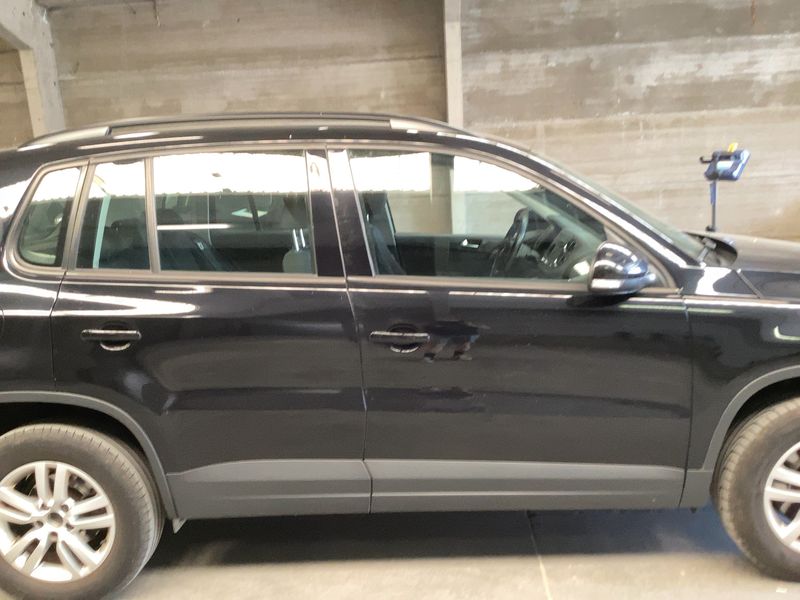 Volkswagen Tiguan 2.0 TDI Trend & Fun BlueMotion Tech 2013 – снимка 10