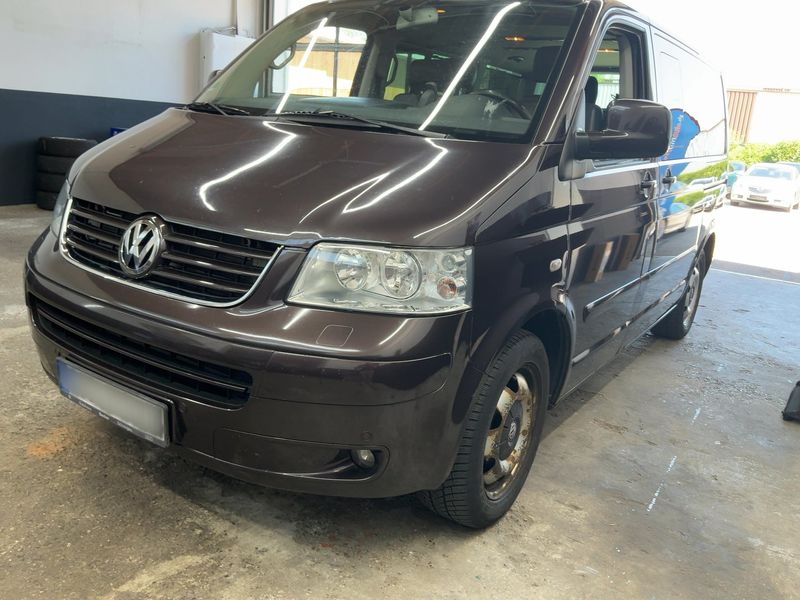 Volkswagen T5