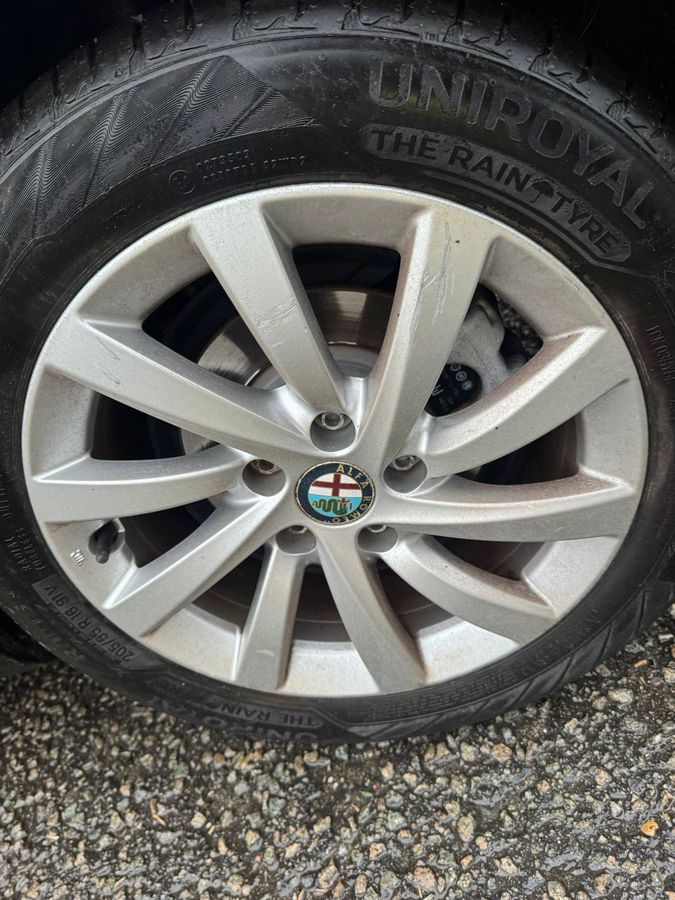 Alfa Romeo 2014 — photo 20
