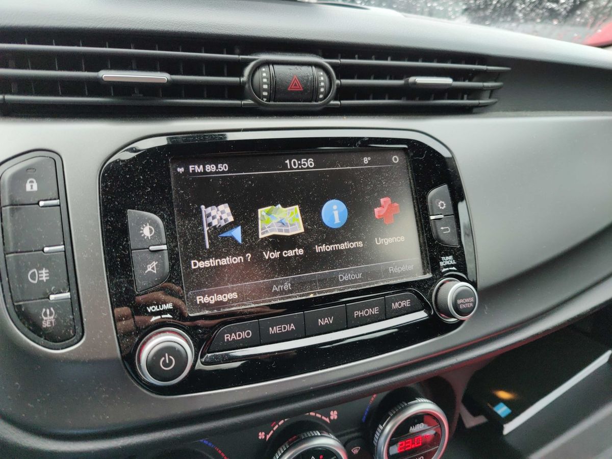 Alfa Romeo 2014 — photo 14