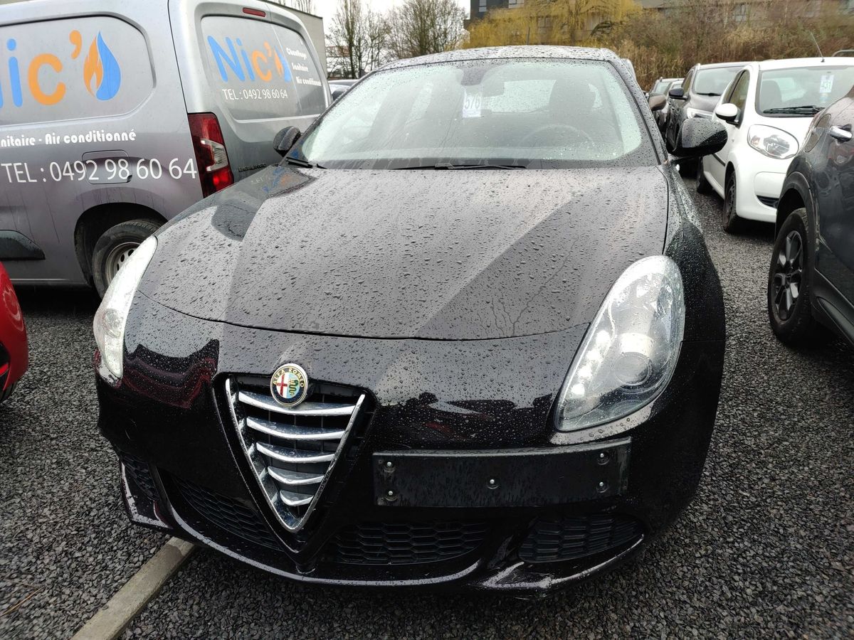 Alfa Romeo 2014 — photo 8