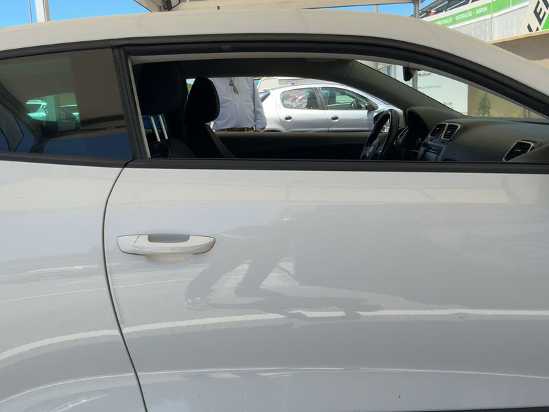 Volkswagen Scirocco 1.4 TSI — zdjęcie 7