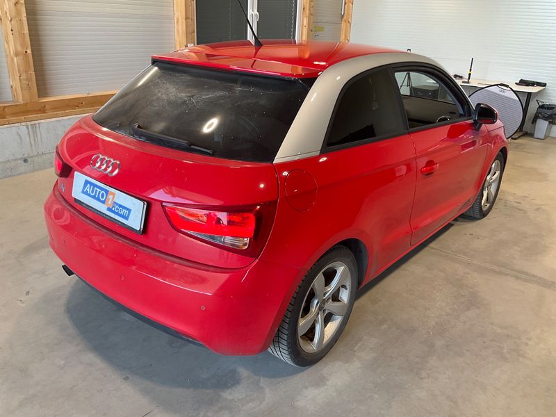 Audi A1 1.2 TFSI Ambition 2010 – снимка 2