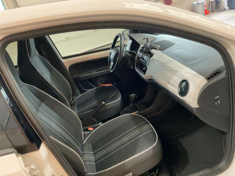 Seat Mii electric drive 61 kW Plus — zdjęcie 11