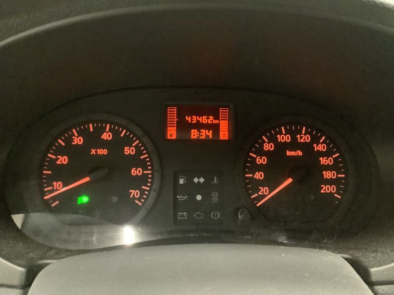 Dacia Logan MCV 1.6 Ambiance — zdjęcie 13