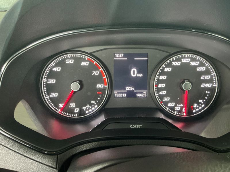 Seat Arona 1.0 TSI Reference — zdjęcie 13