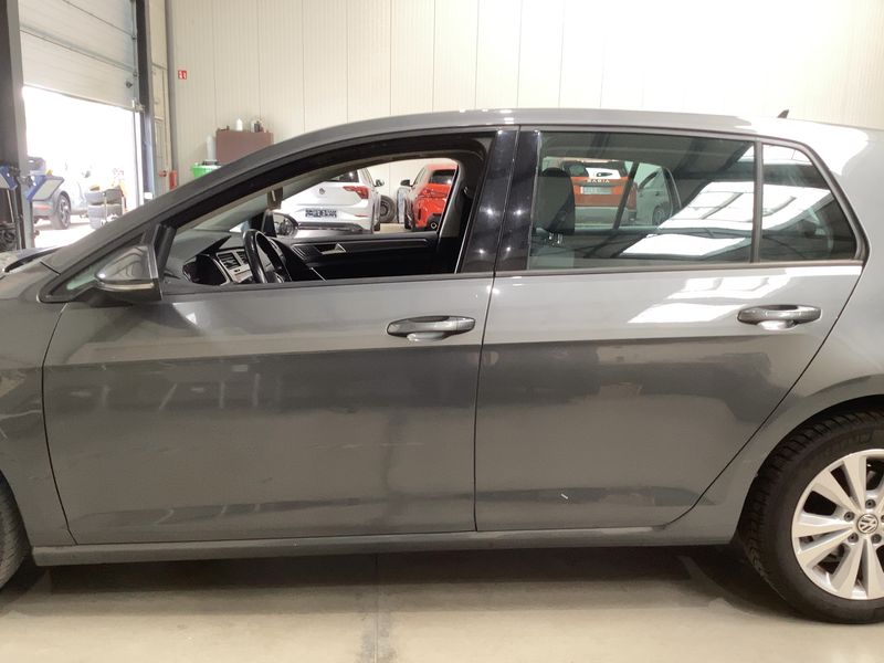 Volkswagen Golf VII 1.6 TDI Comfortline BlueMotion Tech — zdjęcie 4