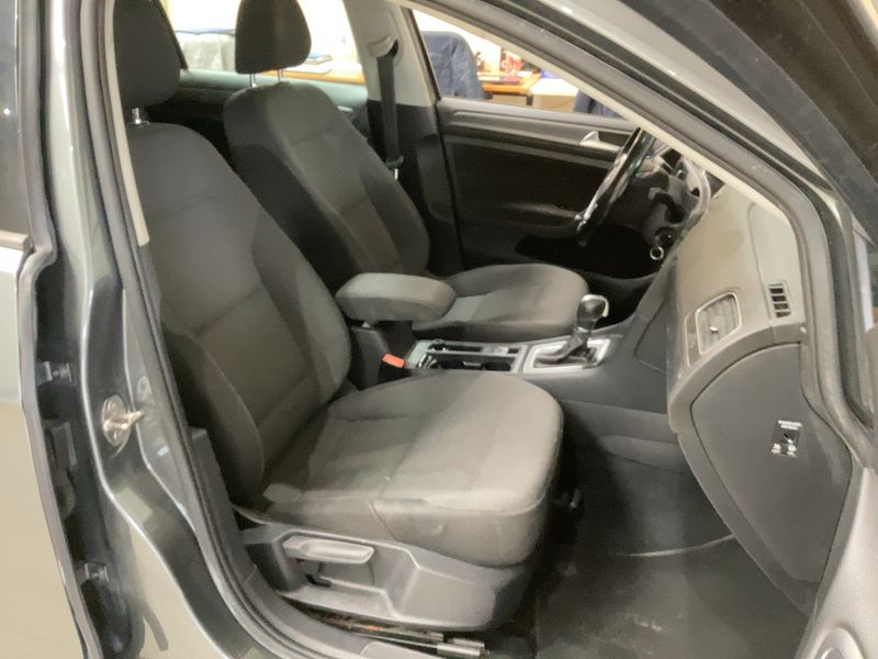 Volkswagen Golf VII 1.6 TDI Comfortline BlueMotion Tech — zdjęcie 11