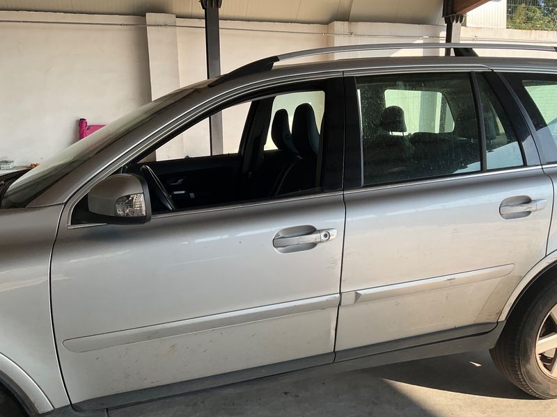 Volvo XC90 2.4 D5 Polar — zdjęcie 4