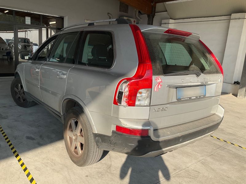 Volvo XC90 2.4 D5 Polar — zdjęcie 3