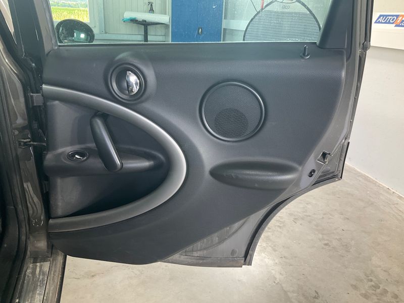 MINI Countryman One D 2012 – снимка 23