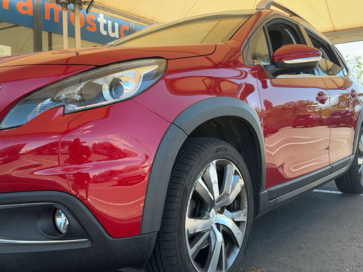 Peugeot 2008 1.2 PureTech Allure