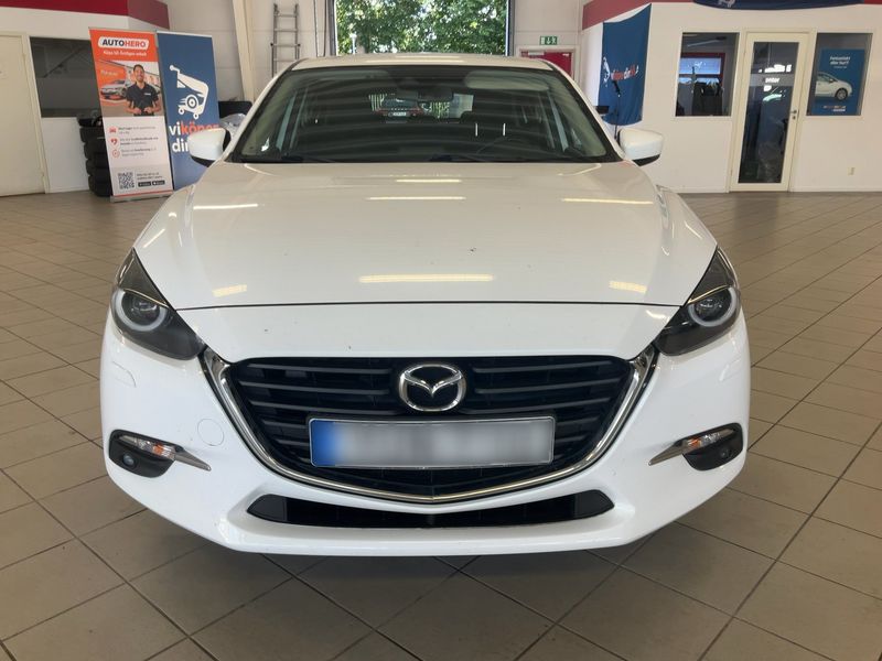 Mazda 3 2.0 Center-Line — zdjęcie 9