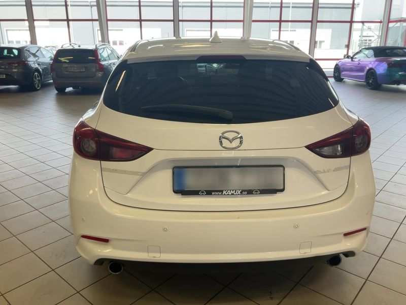 Mazda 3 2.0 Center-Line — zdjęcie 5