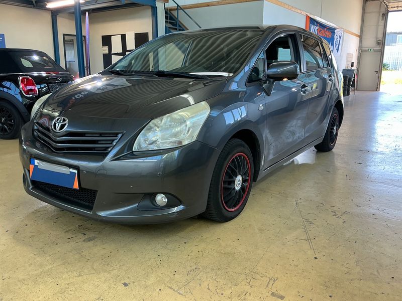 Toyota Verso 1.8 Travel