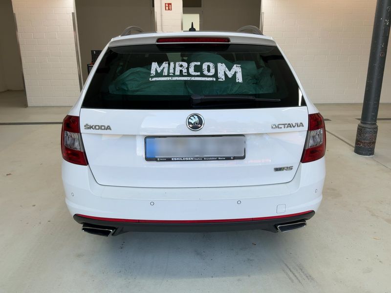 Skoda Octavia 2.0 TDI RS 2014 – снимка 7