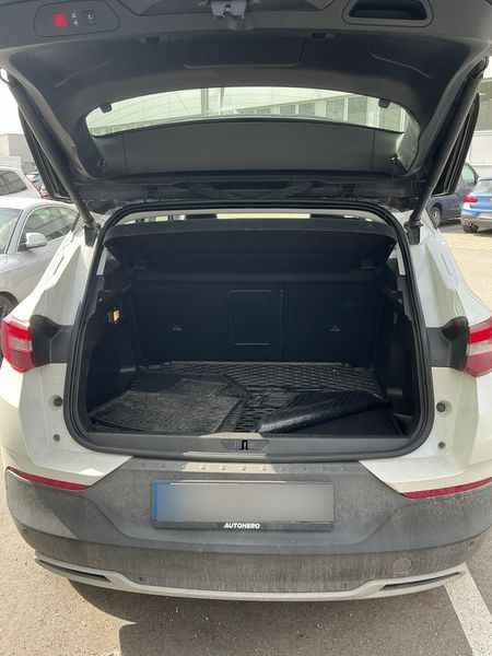 Opel Grandland X 1.6 Turbo INNOVATION — zdjęcie 10