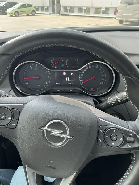 Opel Grandland X 1.6 Turbo INNOVATION — zdjęcie 13
