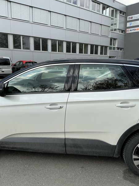 Opel Grandland X 1.6 Turbo INNOVATION — zdjęcie 4