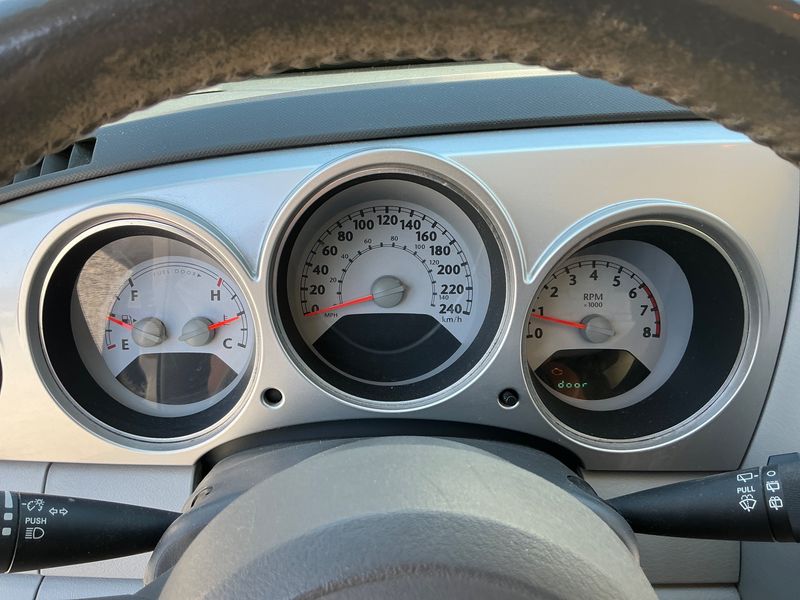 Chrysler PT Cruiser 1.6 Touring — zdjęcie 4