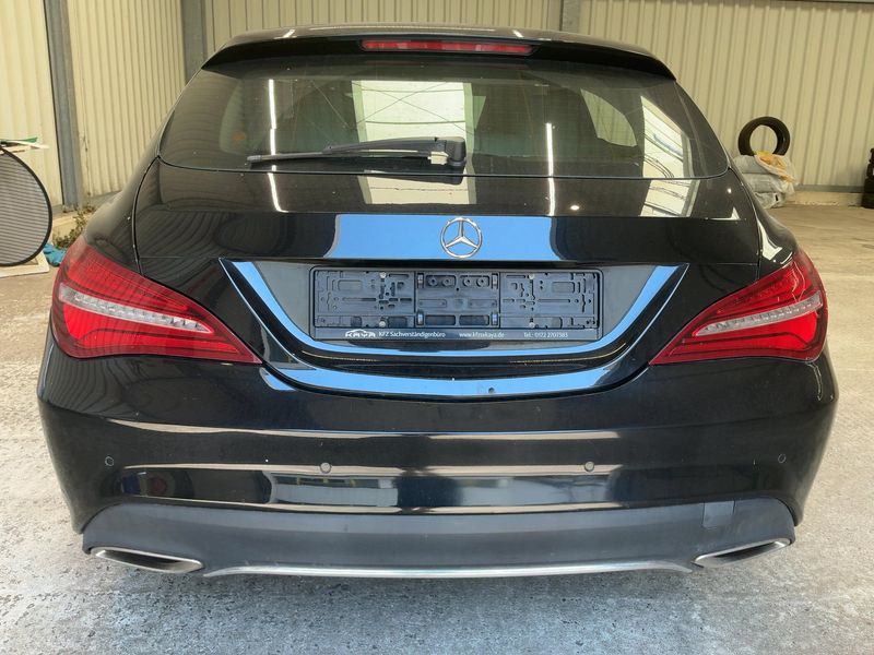 Mercedes-Benz CLA-Klasse CLA 220 Shooting Brake Urban 2017 – снимка 7