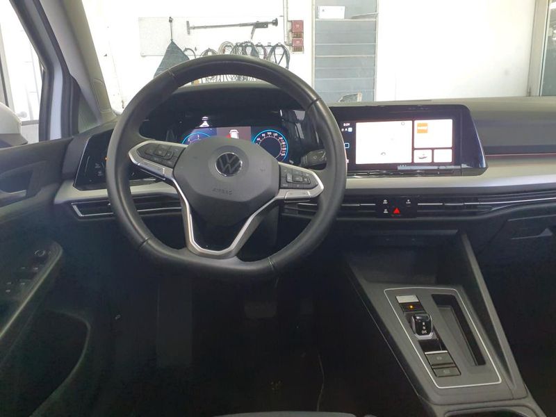 Volkswagen Golf VIII 2.0 TDI Life — zdjęcie 22