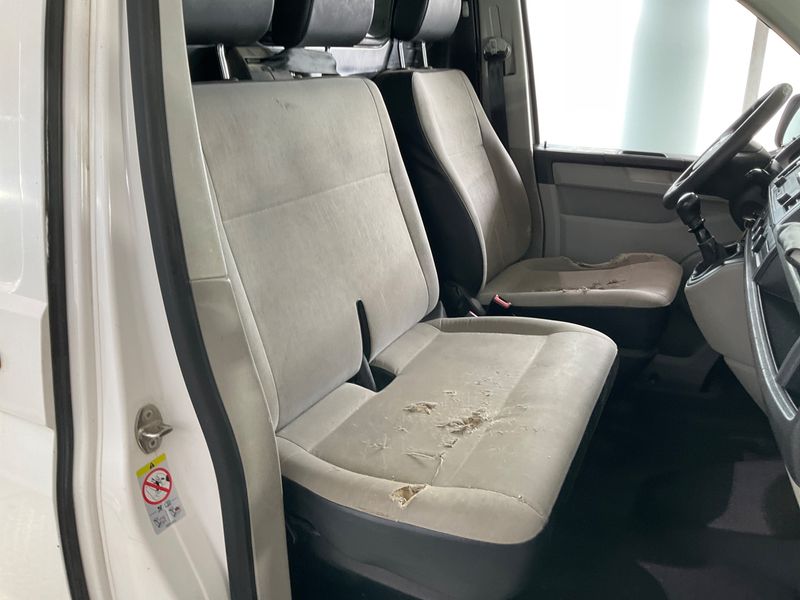 Volkswagen T6 Transporter 2.0 TDI Kasten 4Motion 2018 – снимка 33