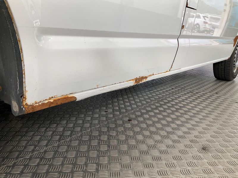 Volkswagen T6 Transporter 2.0 TDI Kasten 4Motion 2018 – снимка 30
