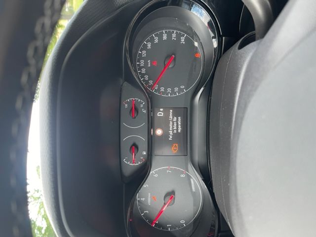 Opel Corsa 1.2 Turbo Elegance 2019 – снимка 22