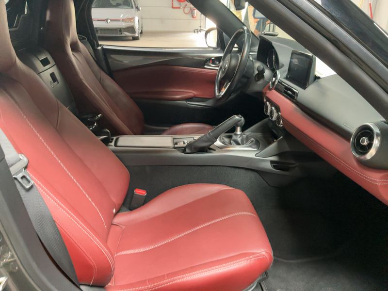 Mazda MX-5 1.5 Skyactiv-G Edition 100 — zdjęcie 11