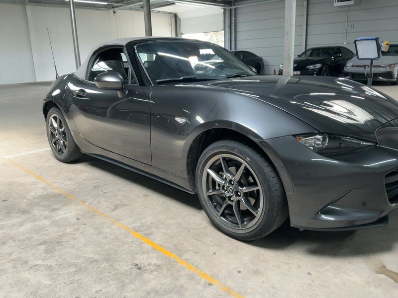 Mazda MX-5 1.5 Skyactiv-G Edition 100 — zdjęcie 8