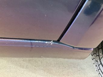 Side skirts