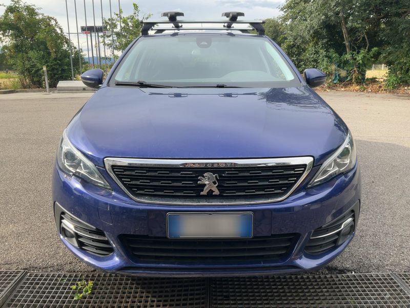 Peugeot 308 1.6 Blue-HDi Allure 2018 – снимка 14