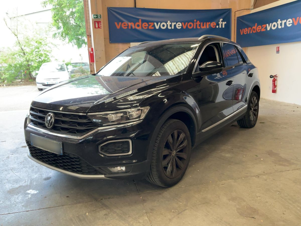 Volkswagen T-Roc 2021 — photo 1