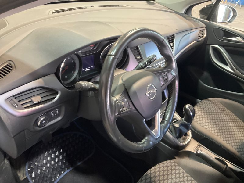 Opel Astra 1.2 Turbo Edition Start/Stop 2021 – снимка 26