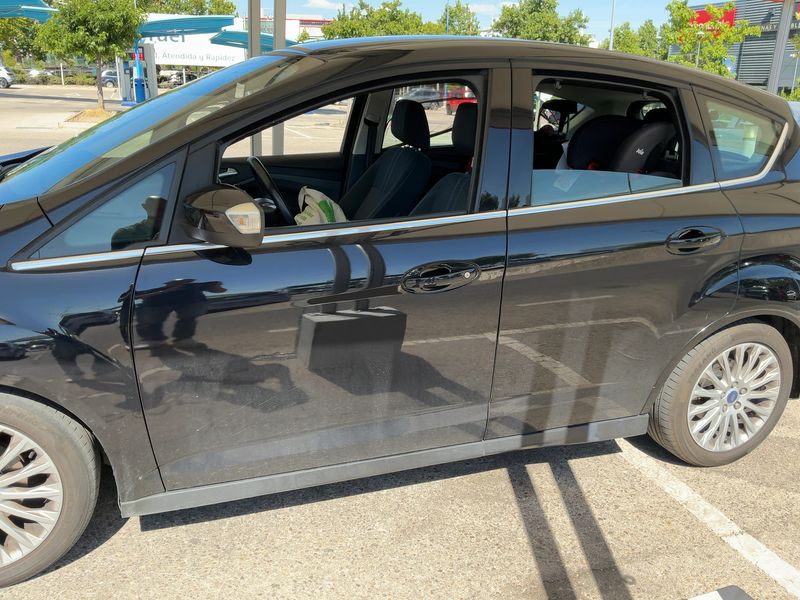 Ford C-Max 1.6 TDCi Titanium — zdjęcie 4