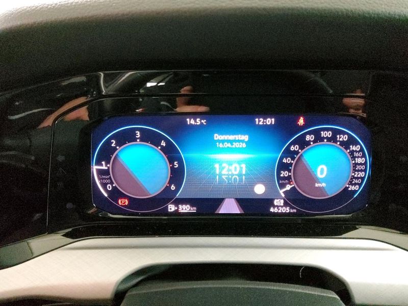 Volkswagen Golf VIII 2.0 TDI Life — zdjęcie 17