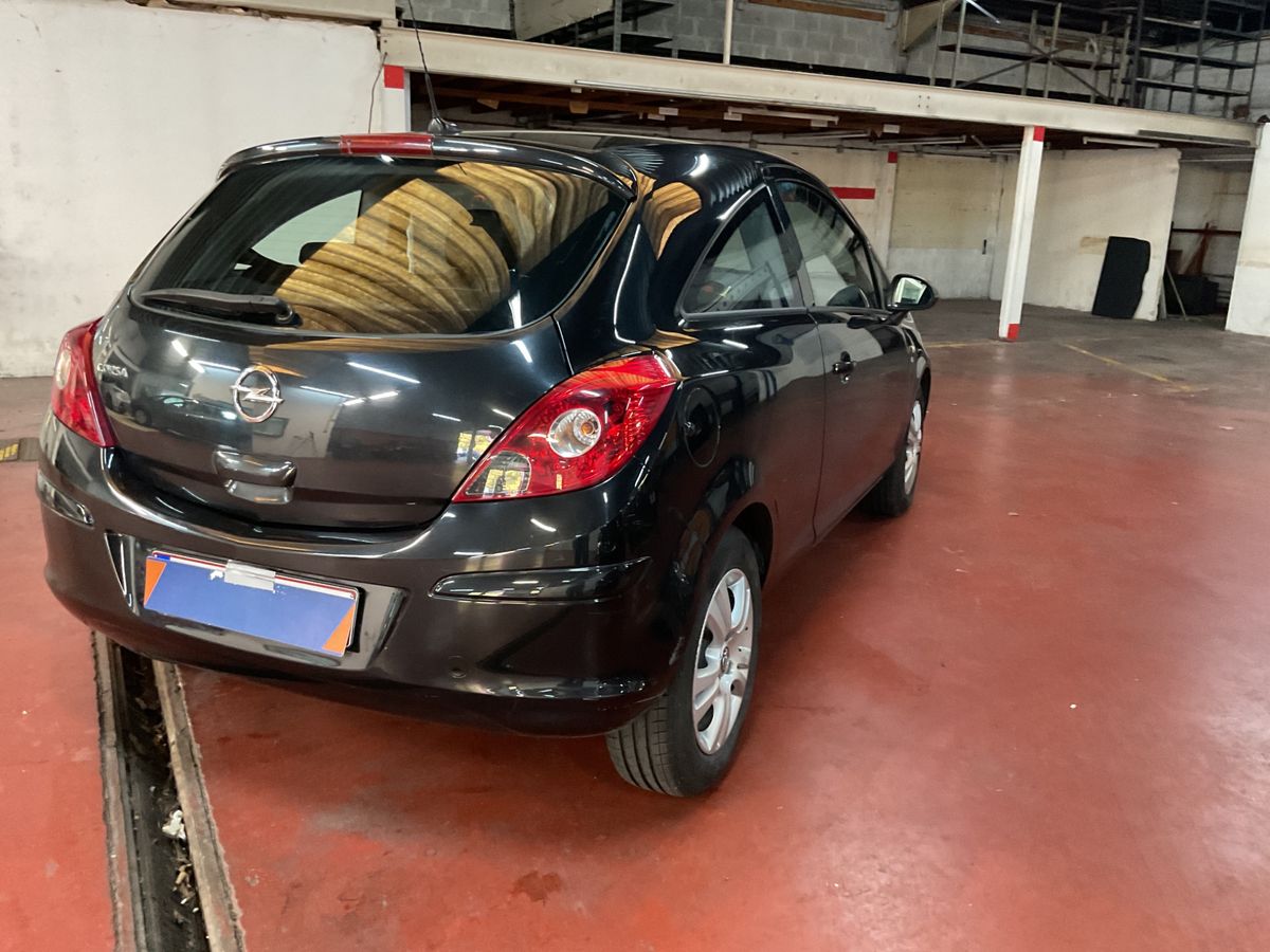 Opel Corsa 1.2 Edition