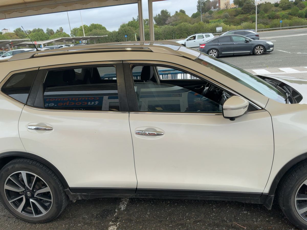 Nissan X-Trail 2016 — photo 11