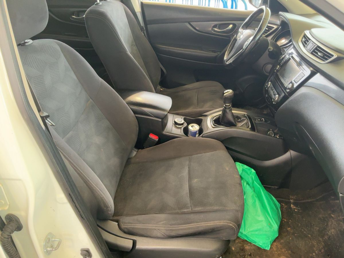 Nissan X-Trail 2016 — photo 17