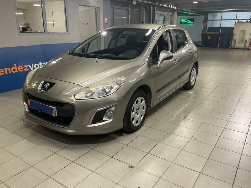 Peugeot 308 1.6 HDi Access — zdjęcie 1