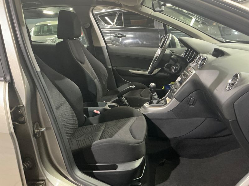 Peugeot 308 1.6 HDi Access — zdjęcie 3