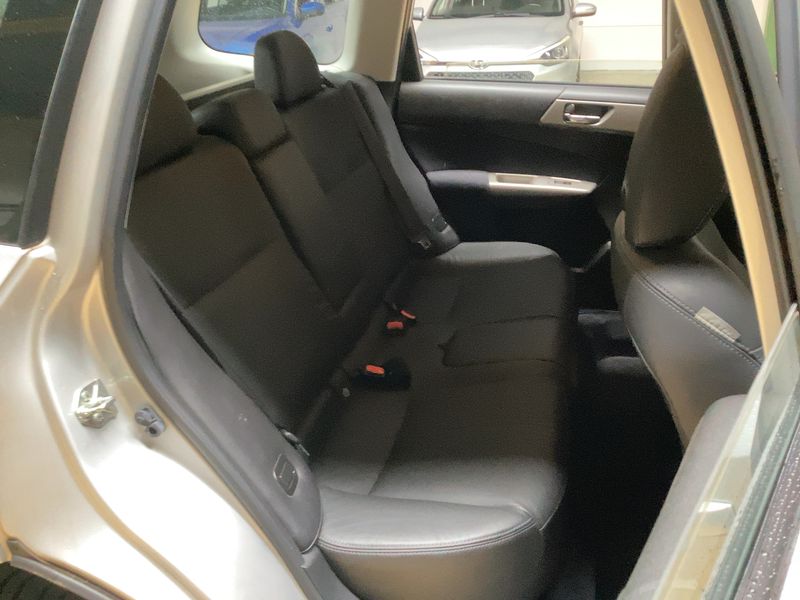 Subaru Forester 2.0 Diesel Comfort — zdjęcie 14