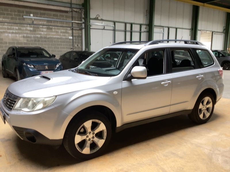 Subaru Forester 2.0 Diesel Comfort — zdjęcie 2