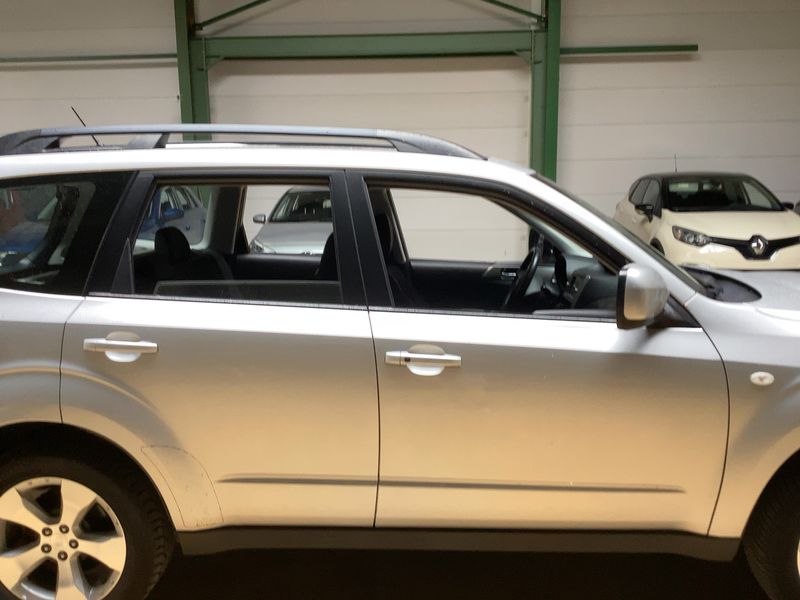 Subaru Forester 2.0 Diesel Comfort — zdjęcie 7